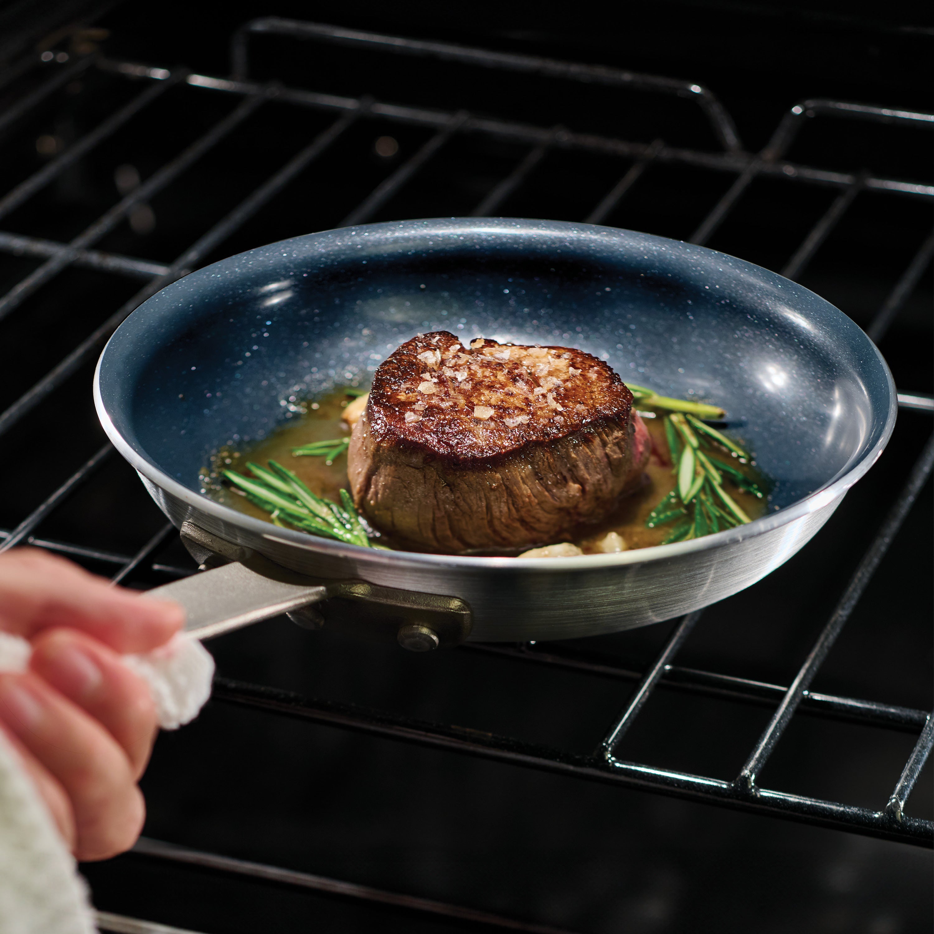 tramontina-professional-ceramic-fry-pan-oven-safe-to-500-f-all-cooktops image 6