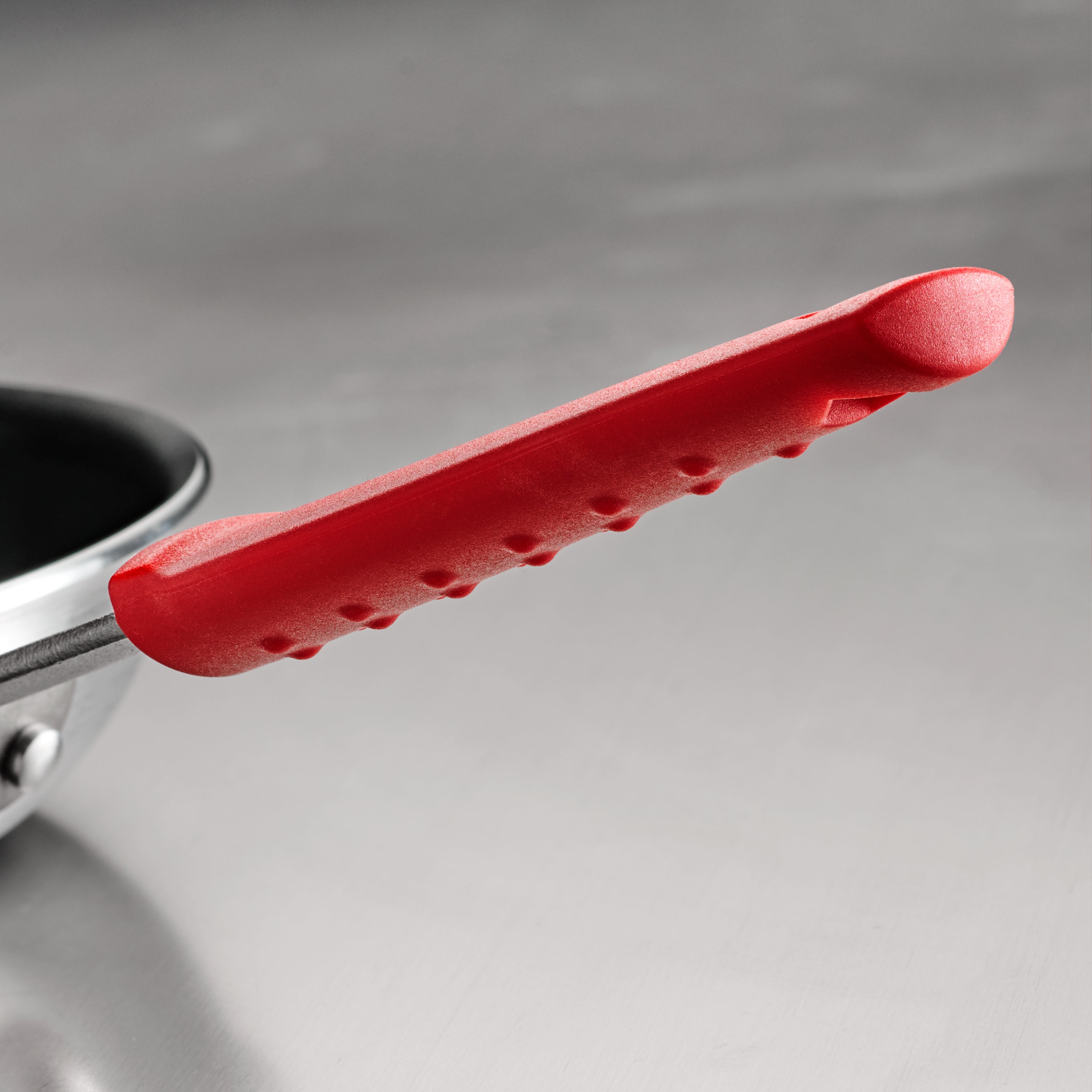 tramontina-professional-nonstick-fry-pan-heavy-gauge-aluminum image 3
