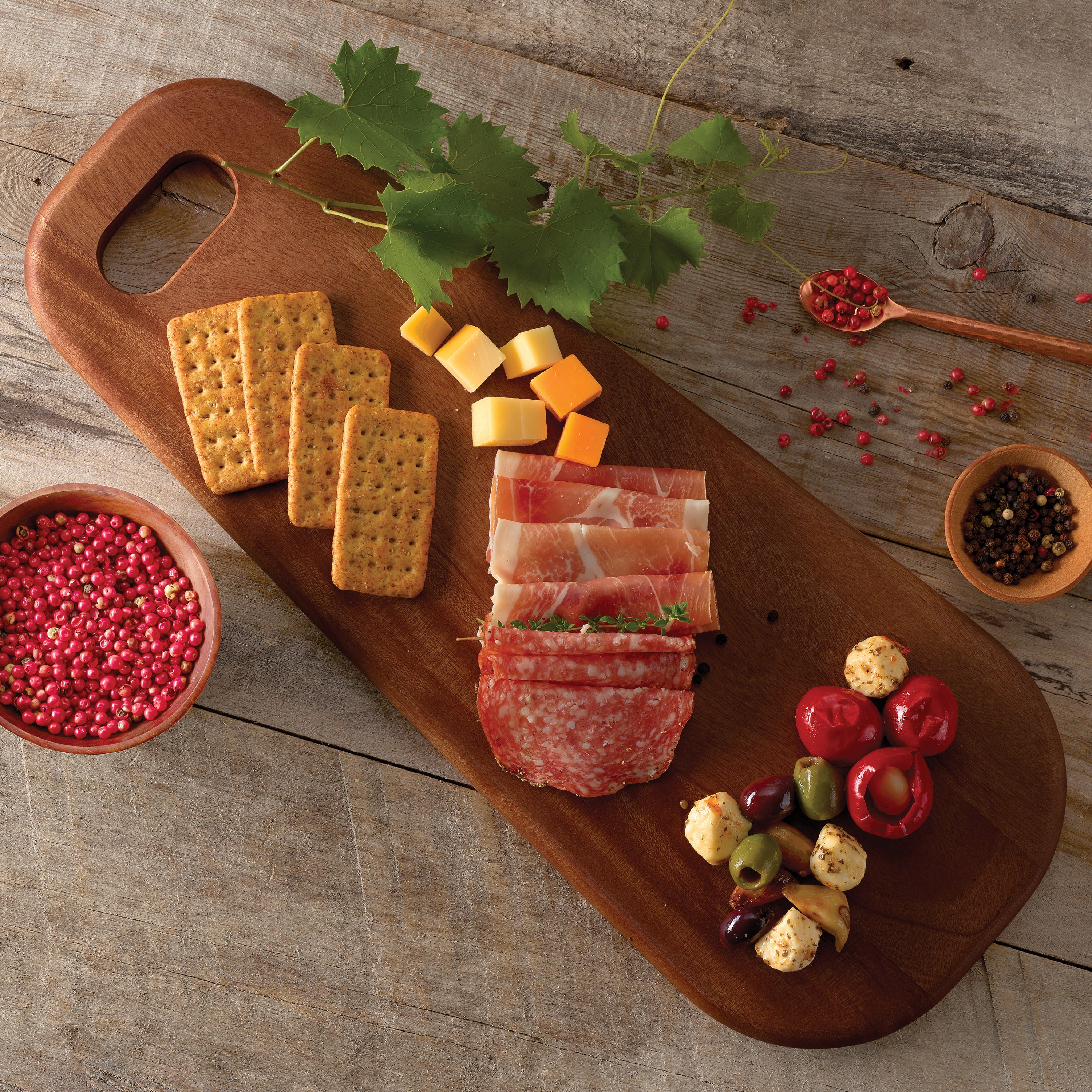 tramontina-provence-18-75-inch-african-mahogany-antipasto-serving-board-with-pal image 4