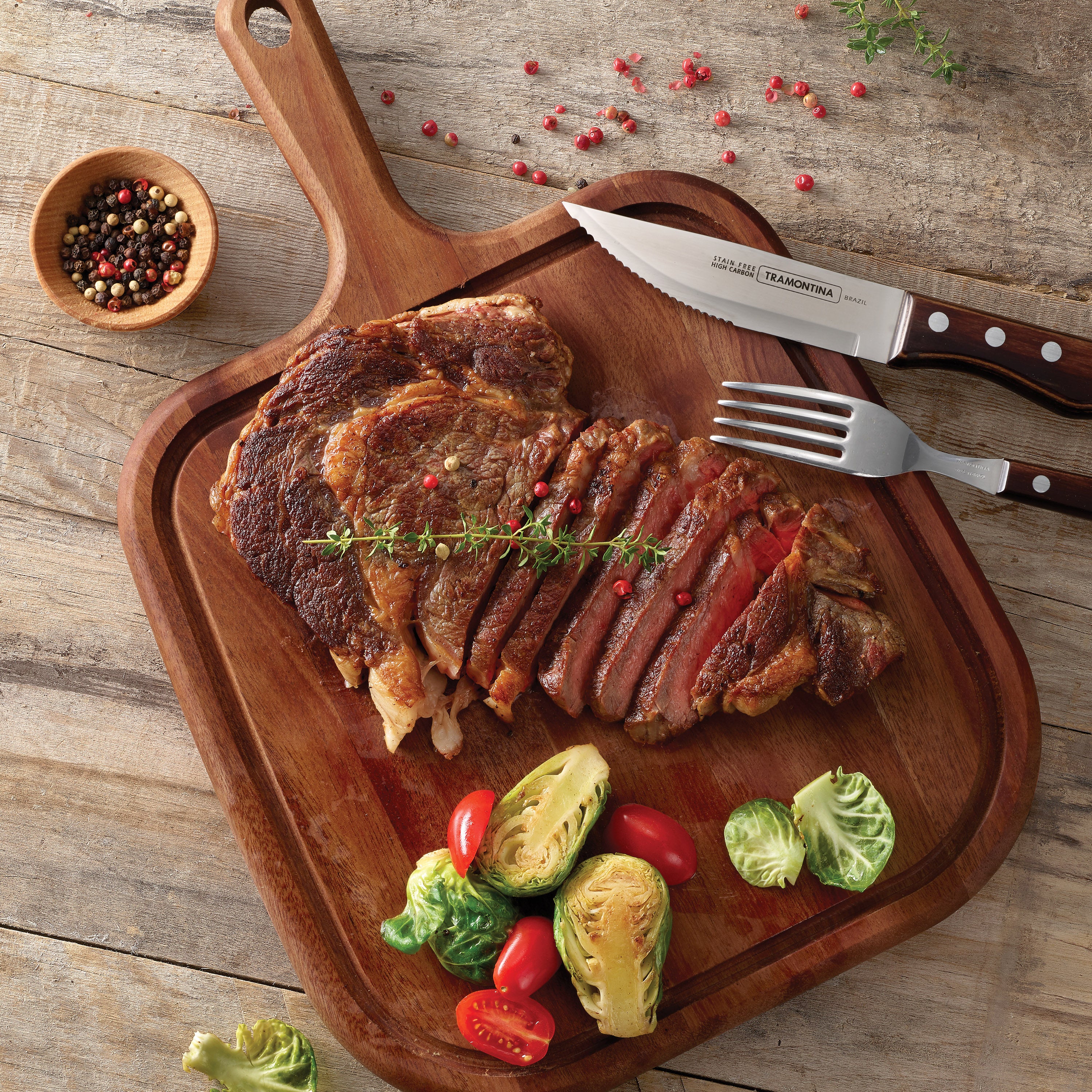 tramontina-provence-15-75-in-x-10-5-in-african-mahogany-steak-serving-board-with image 5