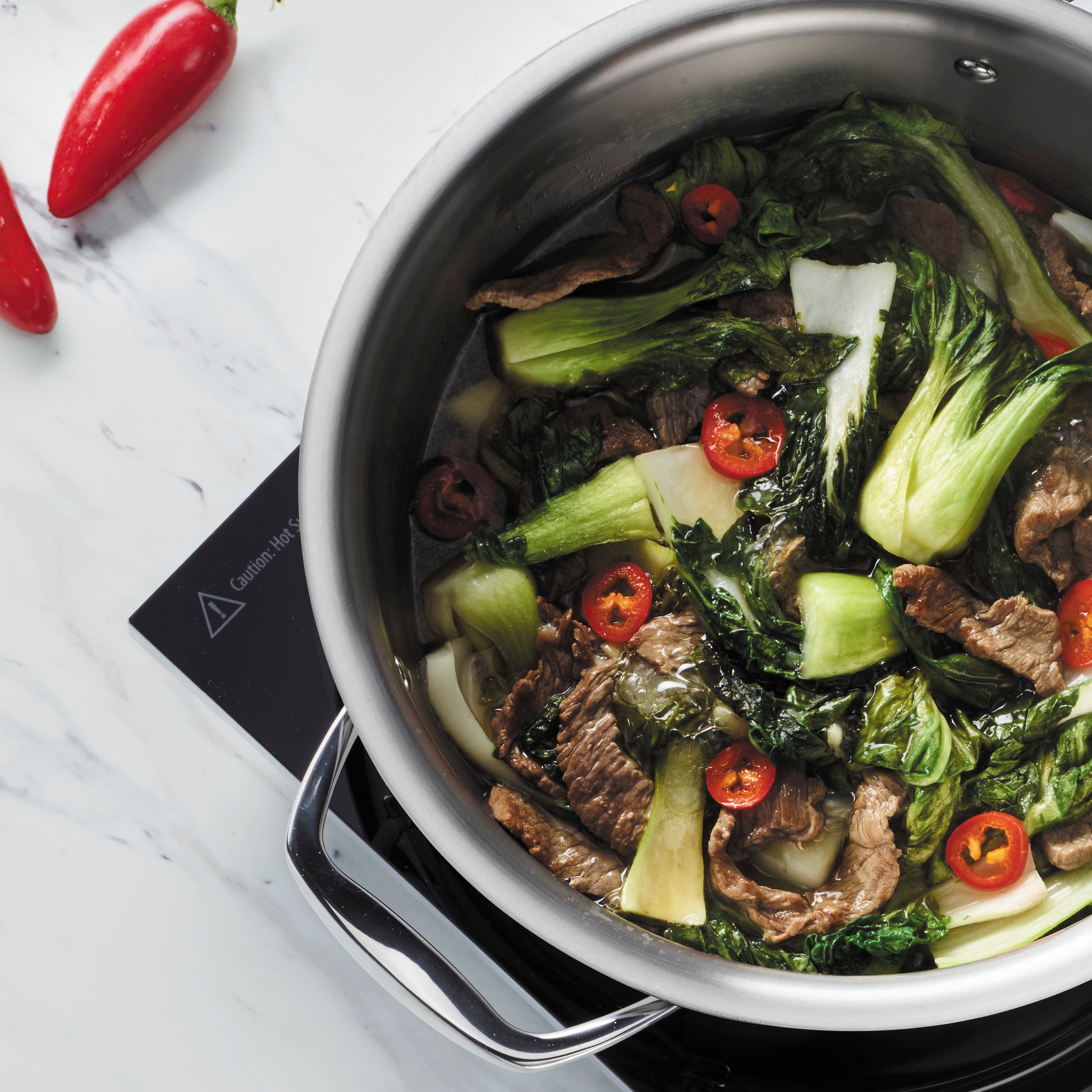 tramontina-signature-4-quart-tri-ply-clad-stainless-steel-covered-universal-pan image 2