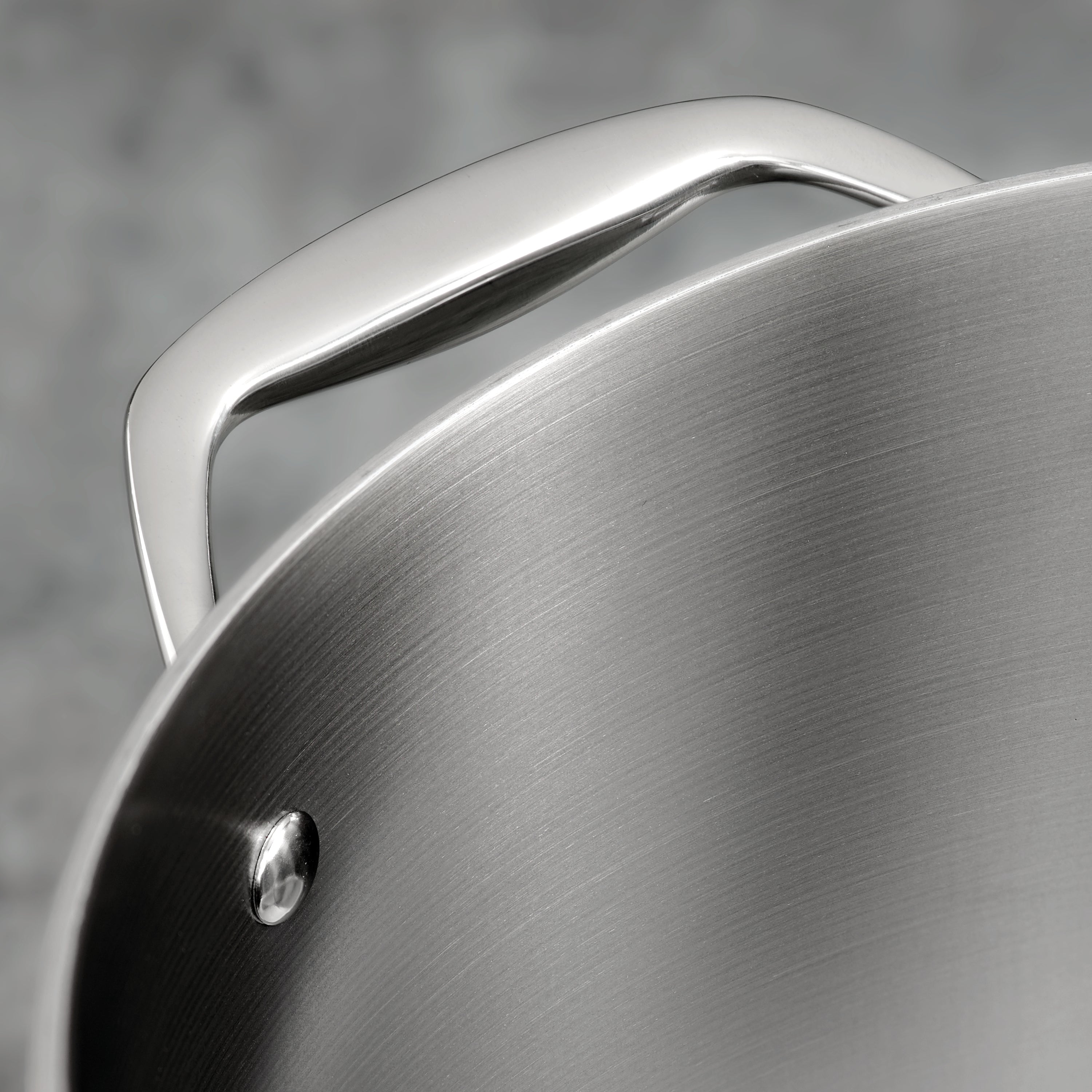tramontina-signature-6-quart-tri-ply-clad-stainless-steel-covered-braiser image 7