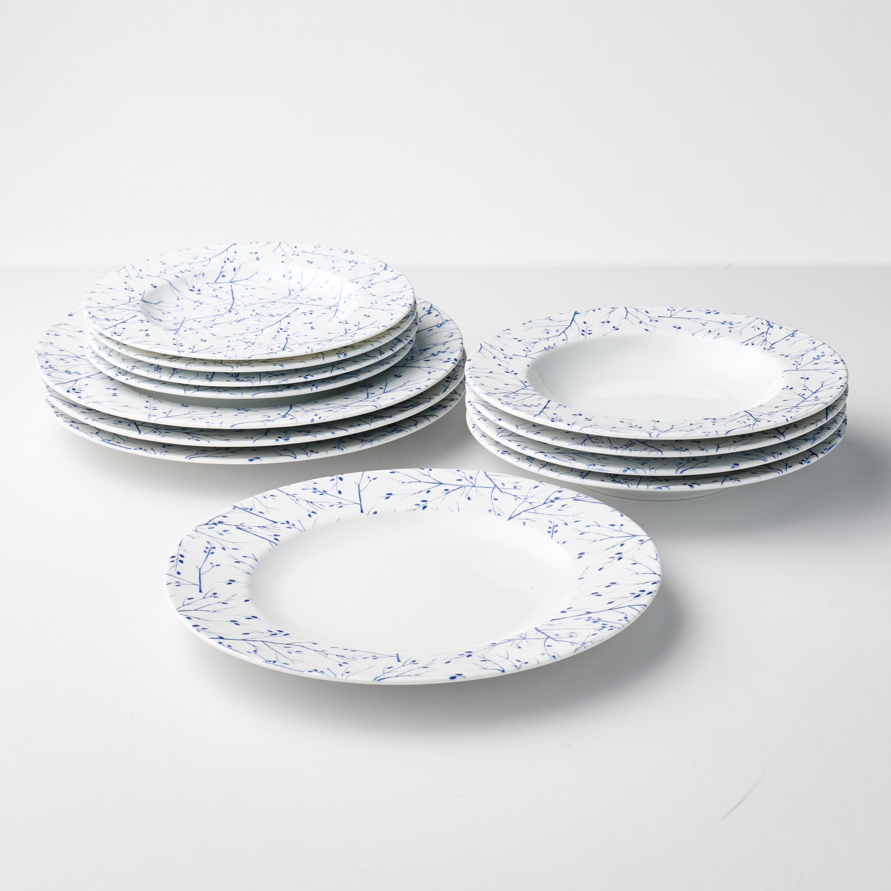 tramontina-sissi-12-piece-porcelain-plate-set-with-dinner-soup-dessert-plates image 2