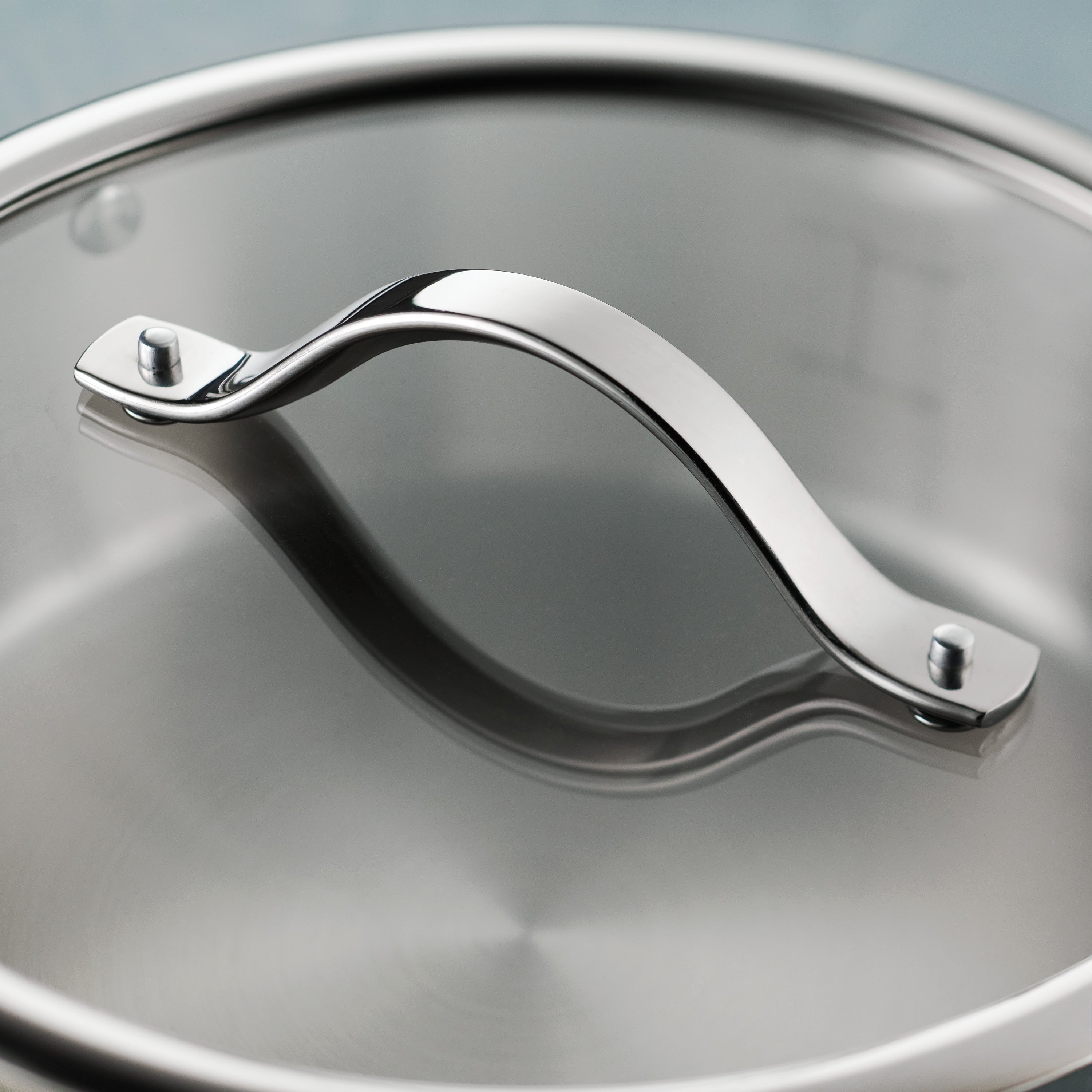 tramontina-tempo-6-quart-tri-ply-base-stainless-steel-covered-braiser image 5