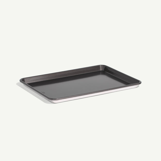 made-in-sheet-pan-professional-grade-non-stick-aluminum-half-sheet-baking-pan image 2