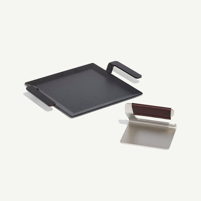 made-in-carbon-steel-half-griddle-compact-seasoned-carbon-steel-griddle-for-indo image 3
